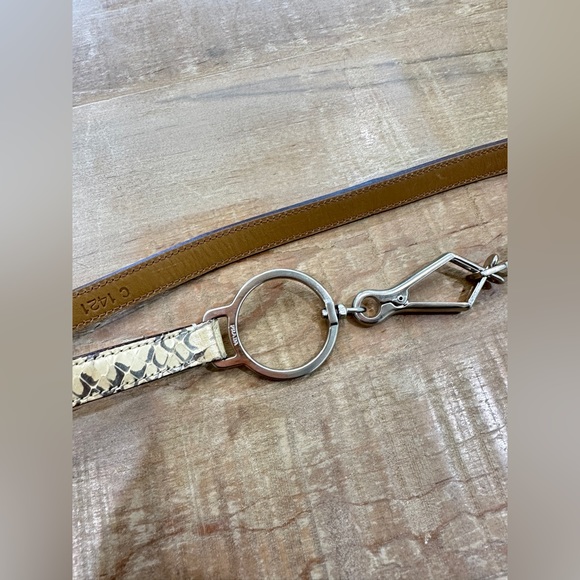 Vintage Prada metal hardware round loop snakeskin thin leather belt - Picture 9 of 17